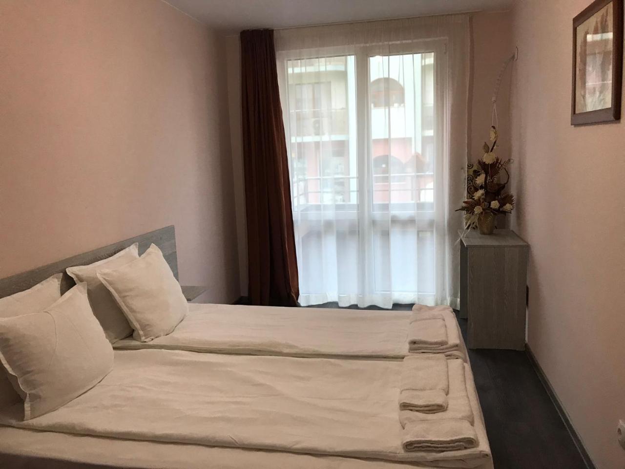 Apartments Orpheus Residence Βέλινγκραντ Εξωτερικό φωτογραφία